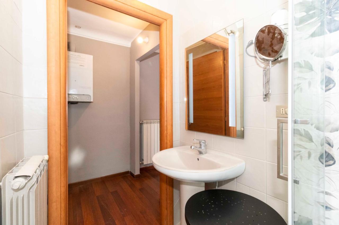 San Salvario Apt With Balcony Torino Eksteriør bilde
