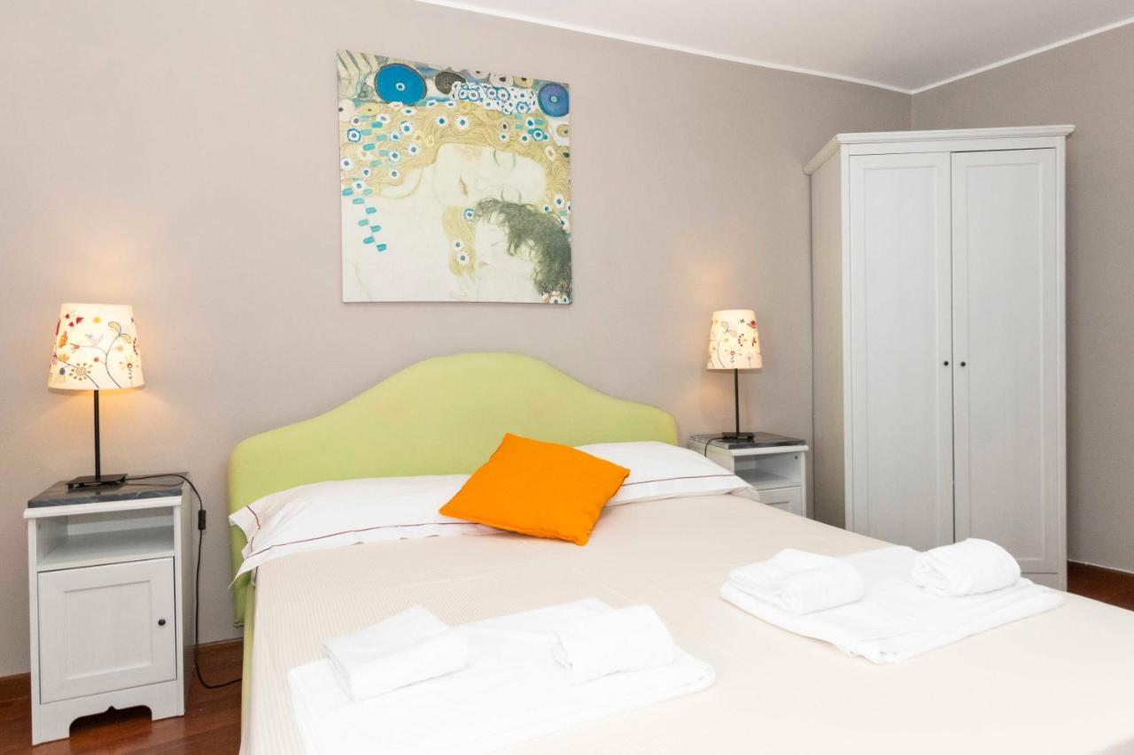 San Salvario Apt With Balcony Torino Eksteriør bilde