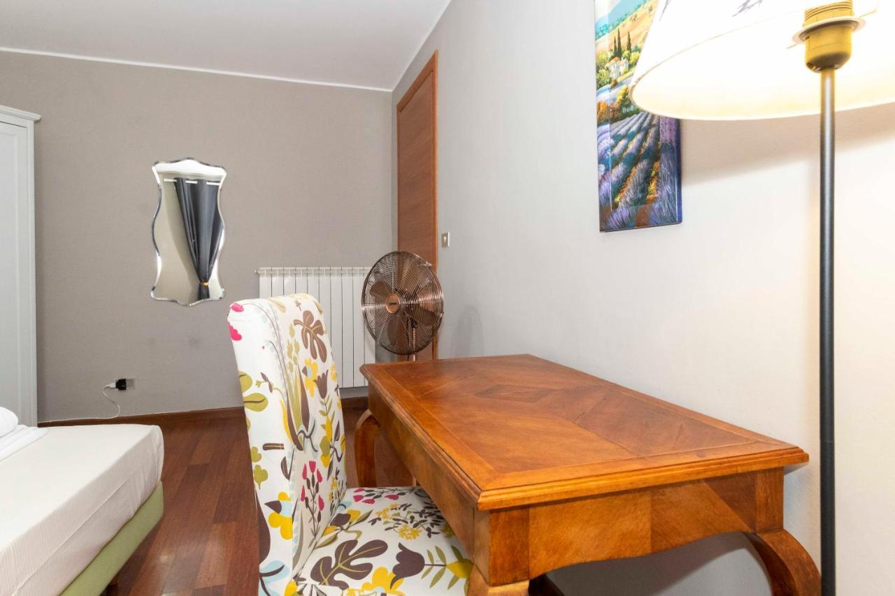 San Salvario Apt With Balcony Torino Eksteriør bilde