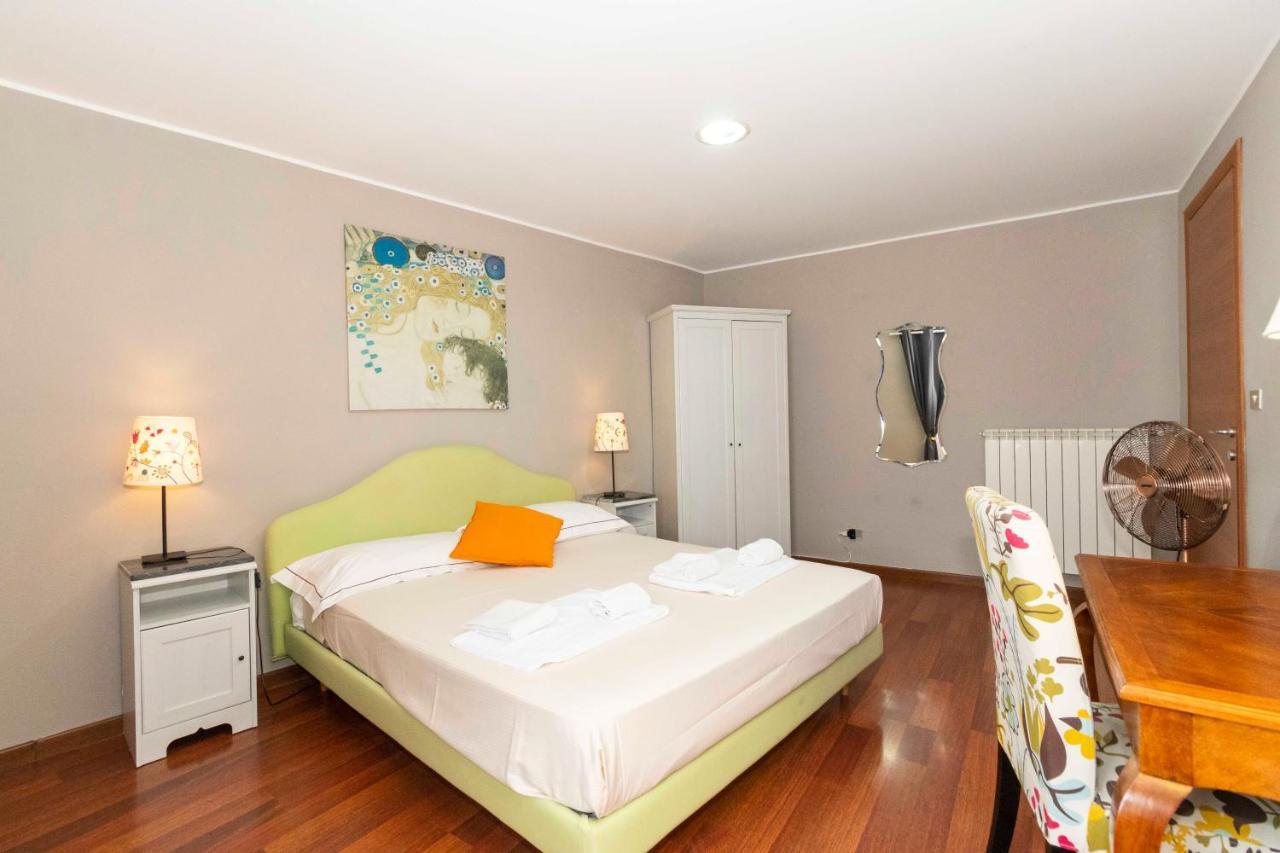 San Salvario Apt With Balcony Torino Eksteriør bilde